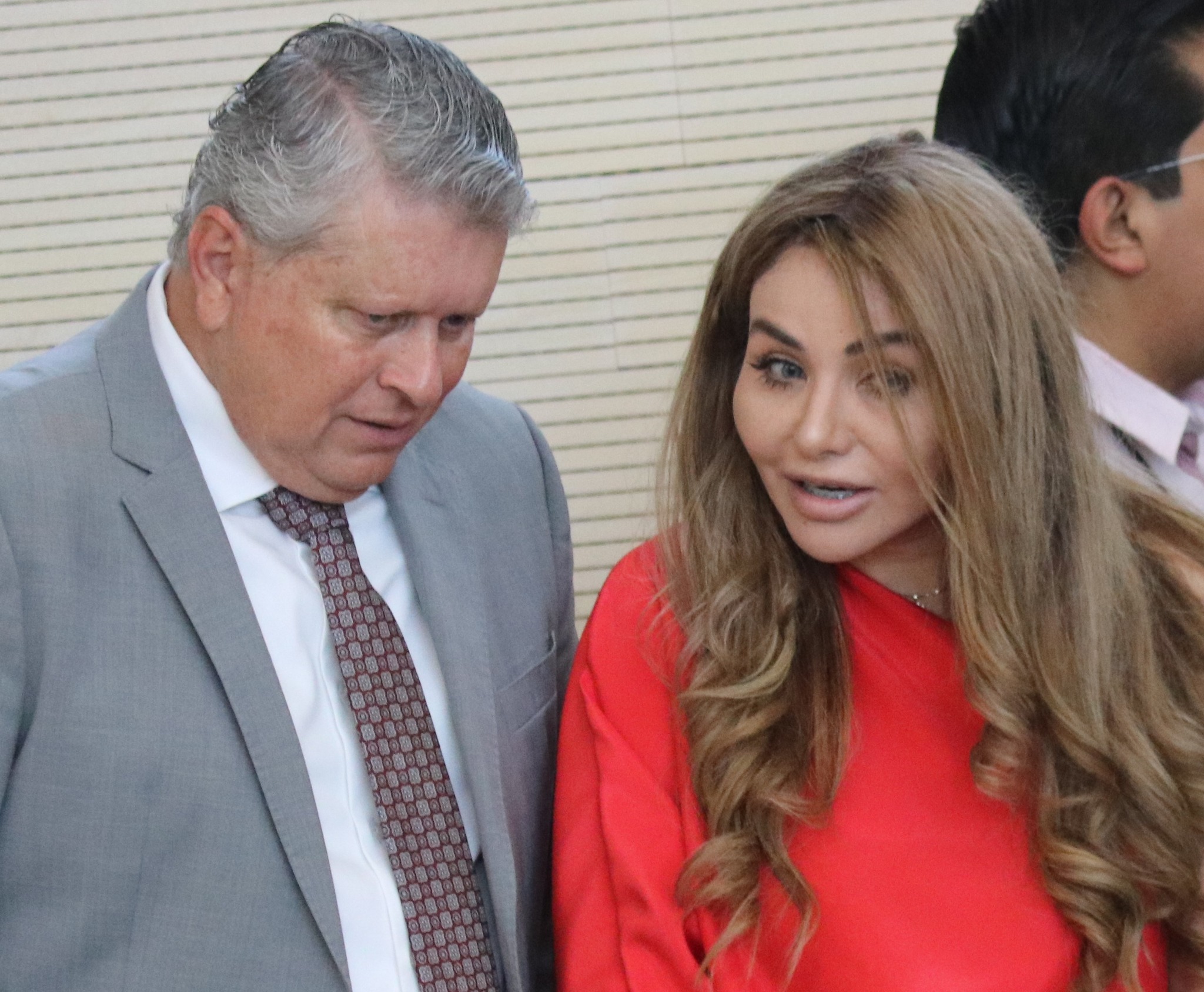 LUIS RICARDO FERRO BAEZA PROMUEVEN INICIATIVA PARA QUE EL SERVICIO DE AGUA SE REGULE BAJO CRITERIOS DE DERECHOS HUMANOS, SOSTENIBILIDAD Y JUSTICIA SOCIAL