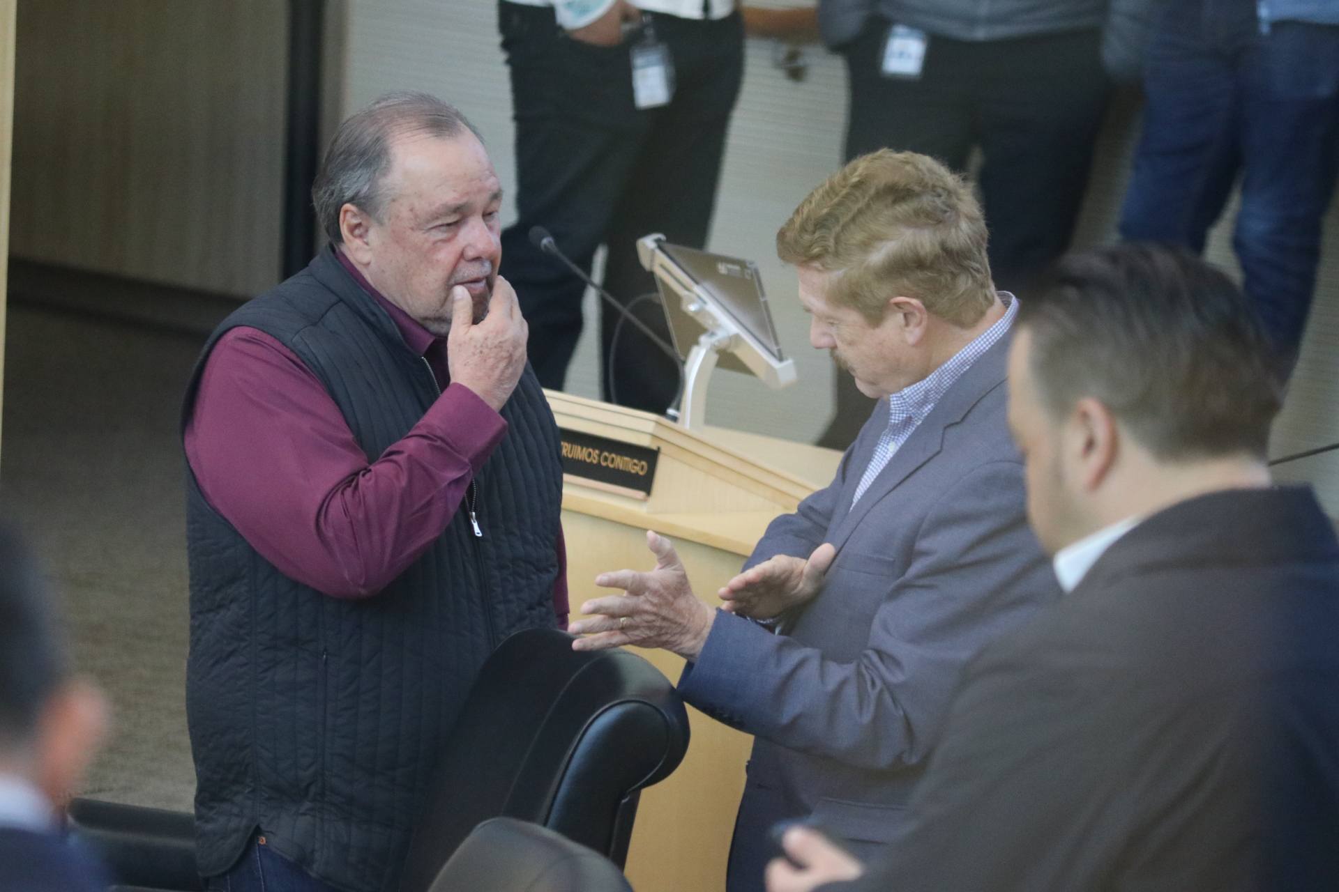 Plantean armonización legislativa en materia de revocación de mandato y combate a privilegios.