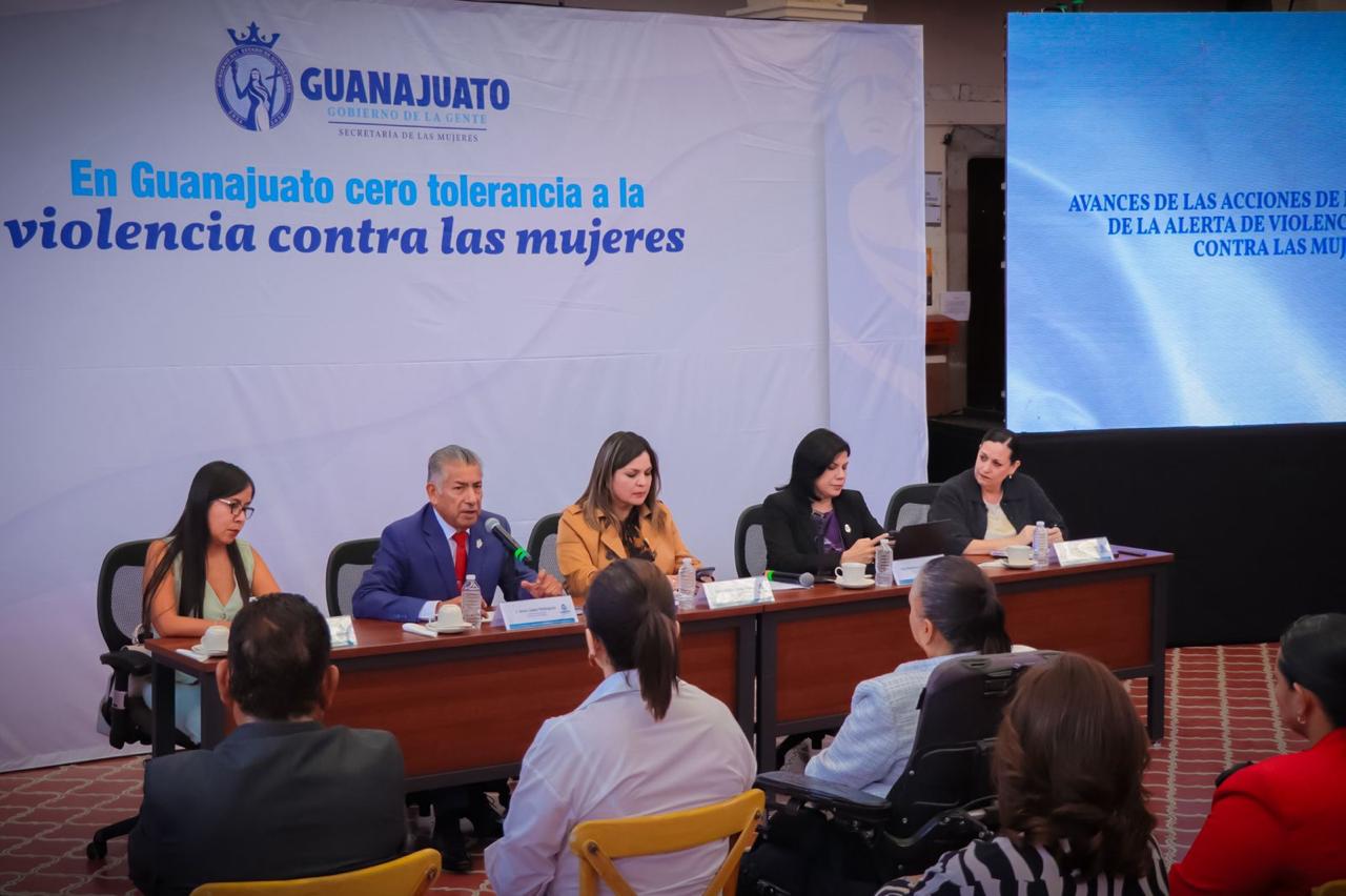 EL GOBIERNO DE LA GENTE PRETENDE EVITAR DESAPARICION DE MUJERES Y FEMINICIDIOS EN ESCUELAS CON TALLERES DE PREVENCION.