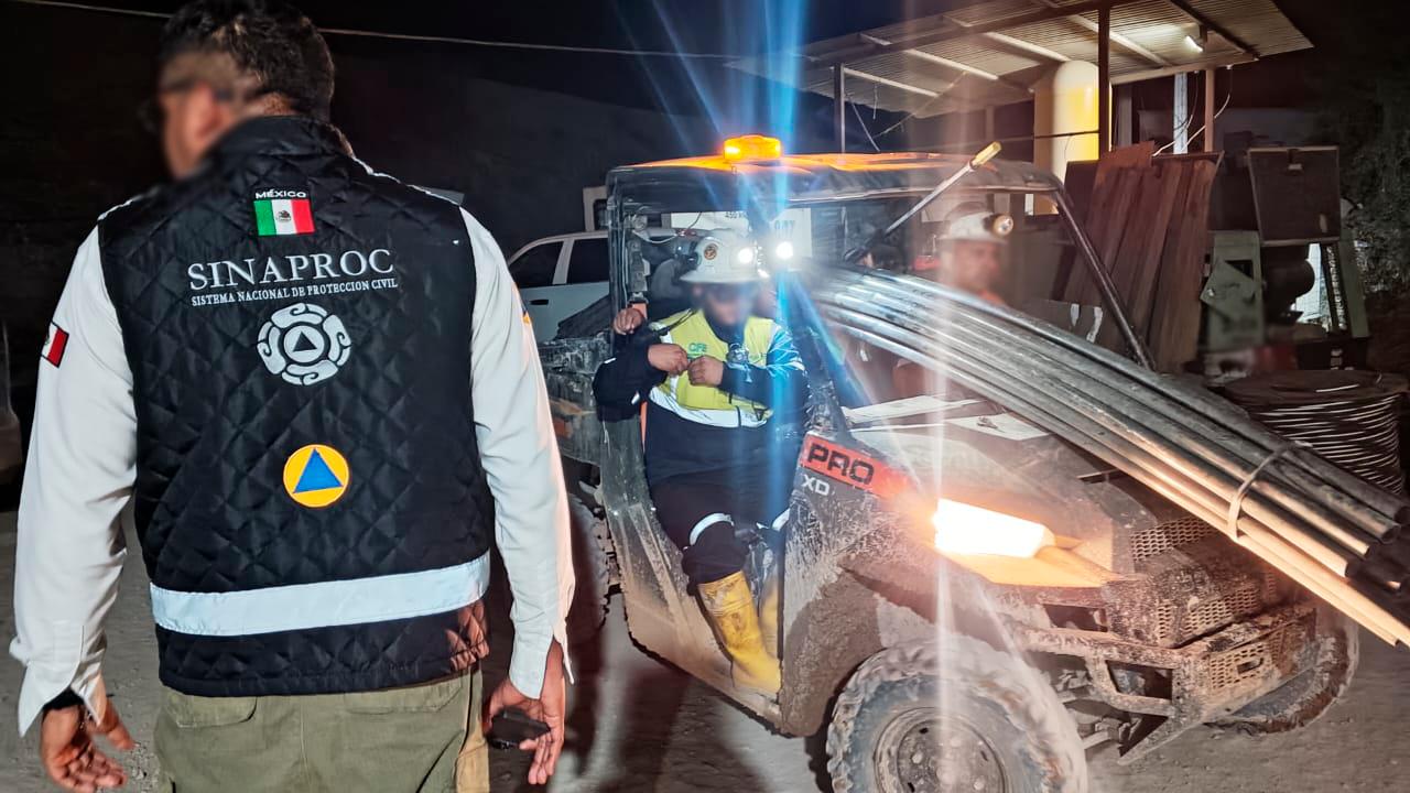 SE REFUERZA SEGURIDAD ESTRUCTURAL EN MINA SANTA FE PARA AVANZAR EN ZONA DE RESCATE DE LOS TRES TRABAJADORES.