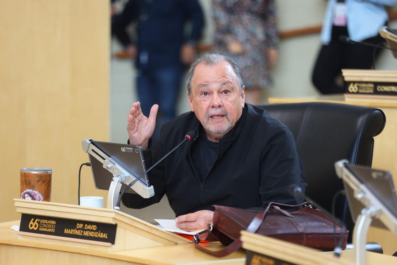 DAVID MARTÍNEZ MENDIZÁBAL PROPONE MONTO MÍNIMO EN PENSIONES POR INVALIDEZ, VEJEZ, JUBILACIÓN Y MUERTE