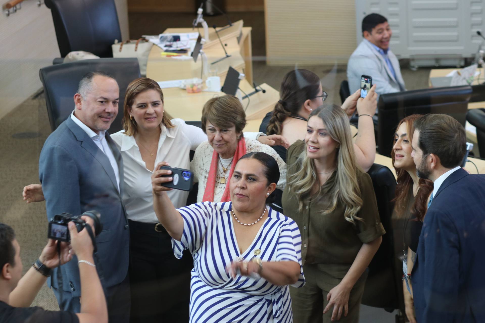 La diputada Migrante Yesenia Rojas Cervantes Propone ampliar la gratuidad de trámites consulares para los migrantes.