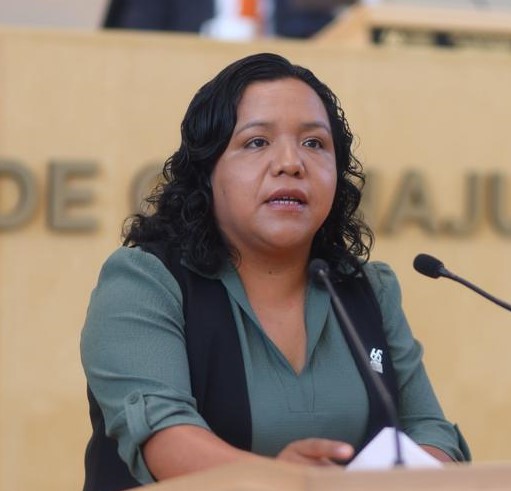 Plasida Calzada Busca se garantice el derecho de defensa ante omisiones en actos administrativos