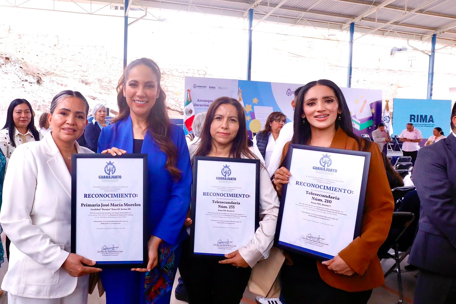 LA EDUCACION ES LA MEJOR HERRAMIENTA PARA CONSTRUIR EL FUTURO DE GUANAJUATO: LIBIA DENISSE