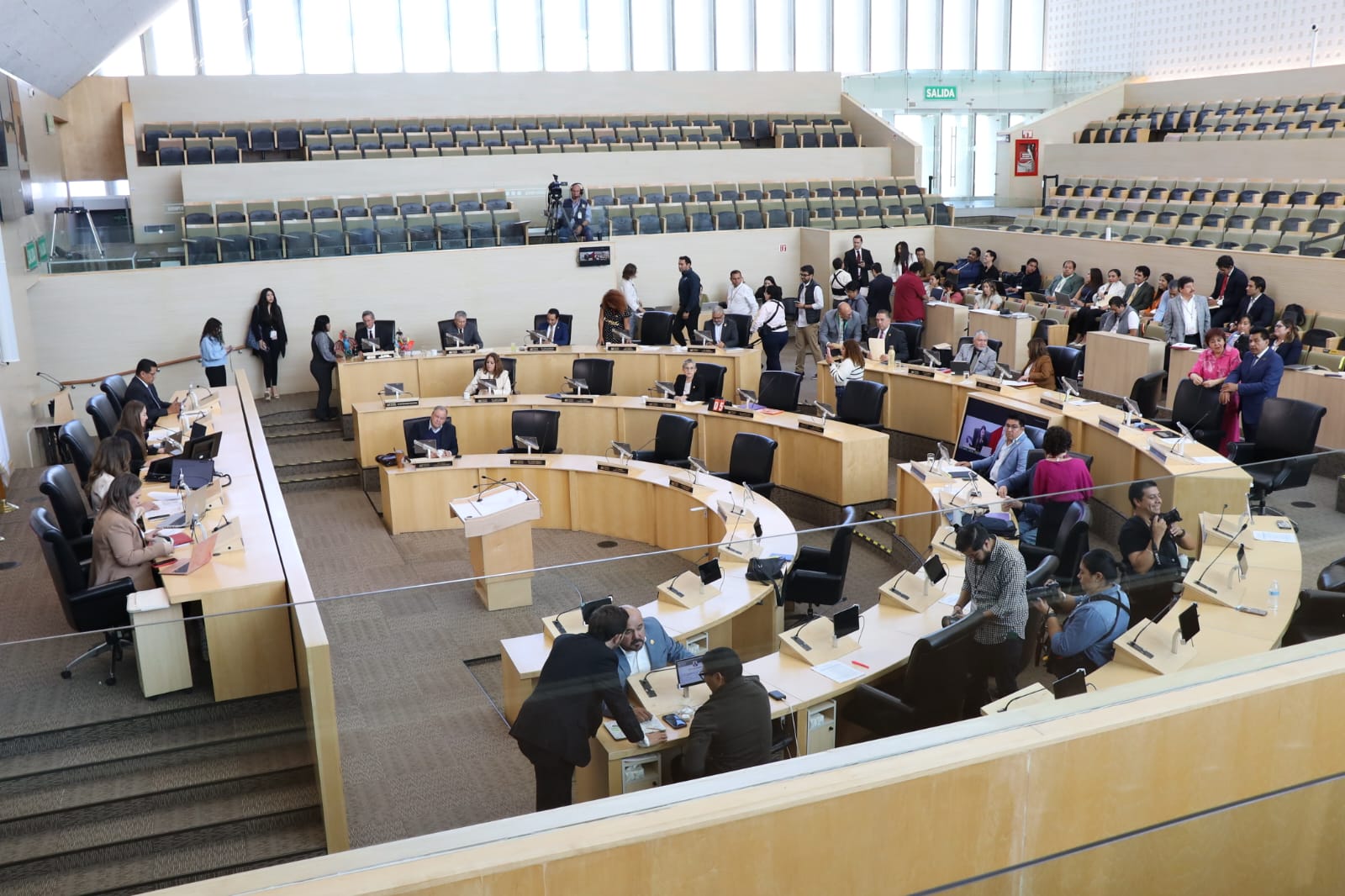 CIERRAN CON BROCHE DE ORO LOS DIPUTADOS DE GUANAJUATO, ESTE SEGUNDO AÑO DE EJERCICIO NUEVOS FUNCIONARIOS EN LA  PRODHEG, REFORMAS AL CODIGO DE PROCEDIMIENTOS CIVILES, A LA CONGELADORA ALGUNAS PETICIONES A MUNICIPIOS, ENTERATE.