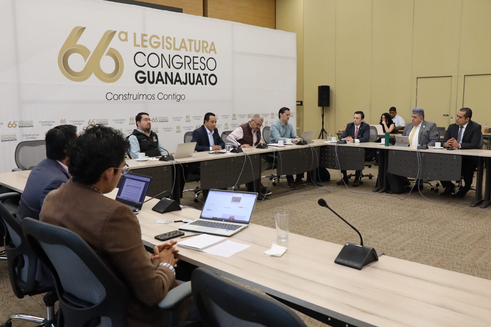 ANALIZAN INICIATIVA RELATIVA A LA CADUCIDAD DE ACTAS DE NACIMIENTO