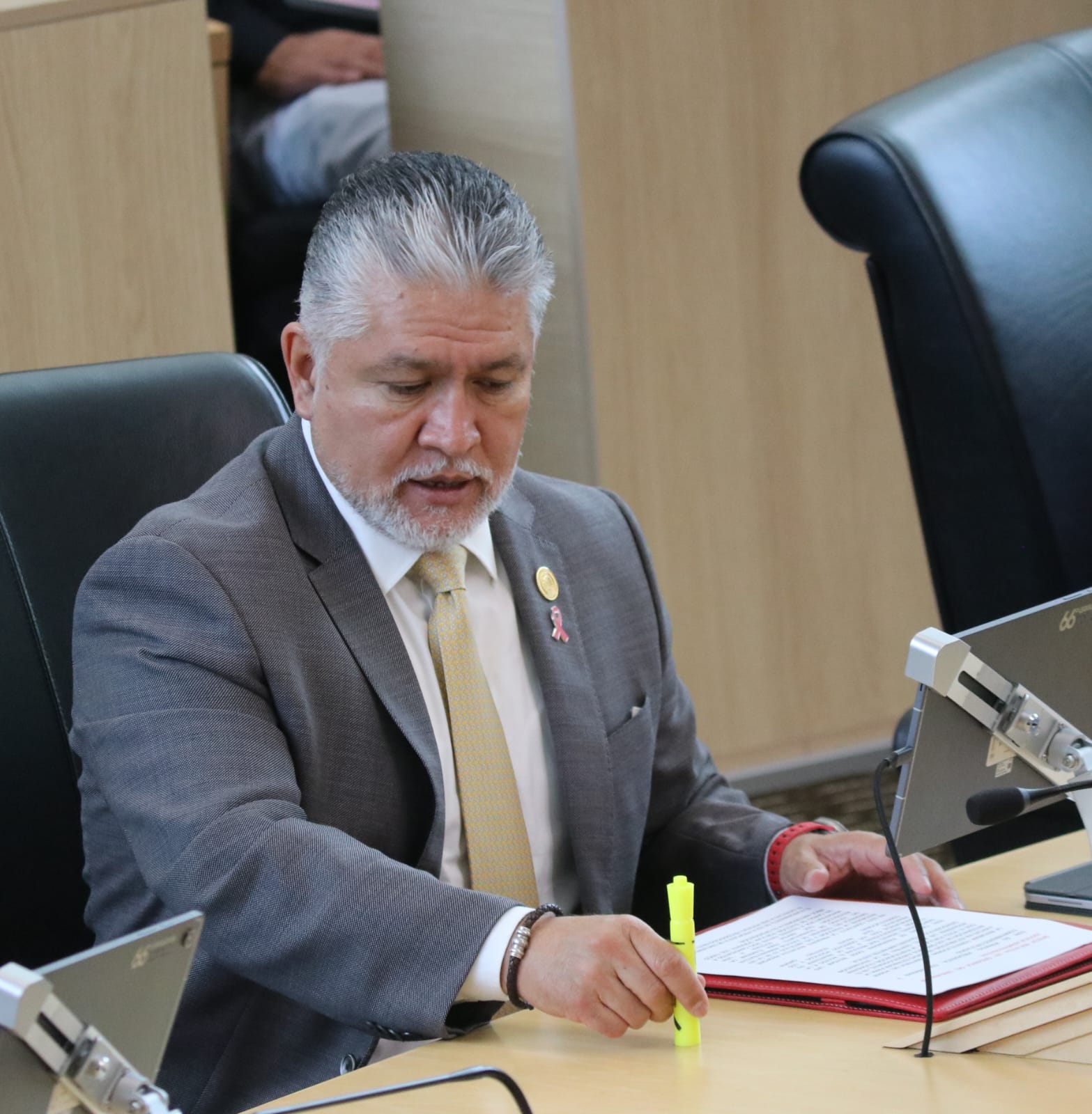 PROPONEN ELIMINAR RESTRICCIÓN PARA ACCEDER A MAGISTRATURA ADMINISTRATIVA POR HABER SIDO CANDIDATO A UN CARGO DE ELECCIÓN POPULAR.