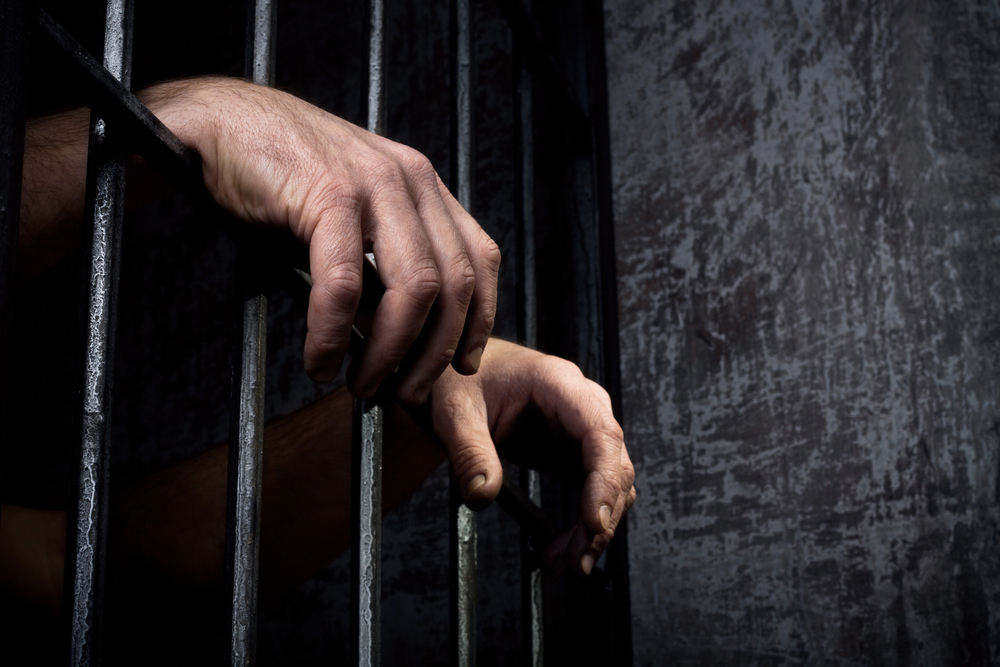 PENAS DE HASTA 30 AÑOS DE PRISION POR RECLUTAMIENTO FORZADO, SE PROTEGE A LOS JOVENES Y NIÑOS VULNERABLES.